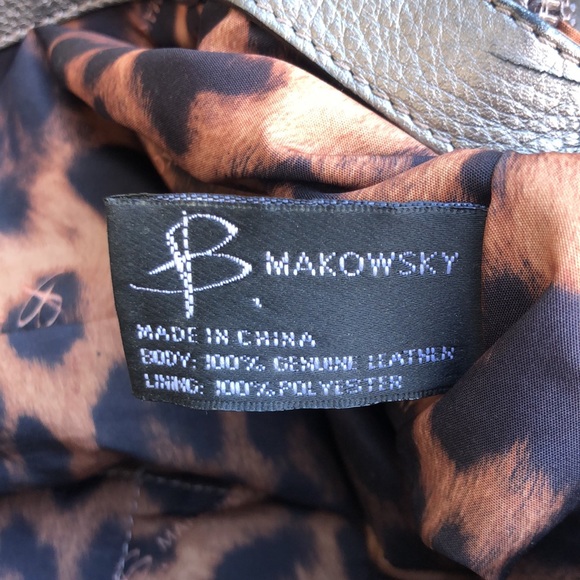 B. Makowsky silver metallic leather handbag with gold hardware - Picture 6 of 16